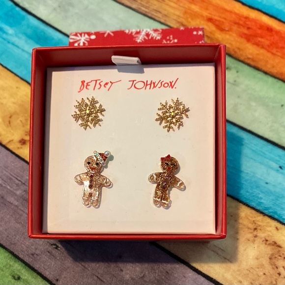 Betsey Johnson earrings - Picture 2 of 2